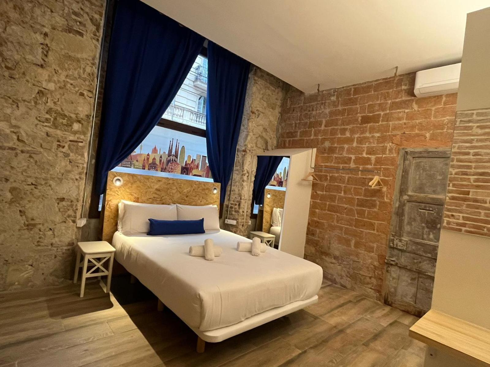 Happy People Plaza Espana Apartments Barcelona Ngoại thất bức ảnh