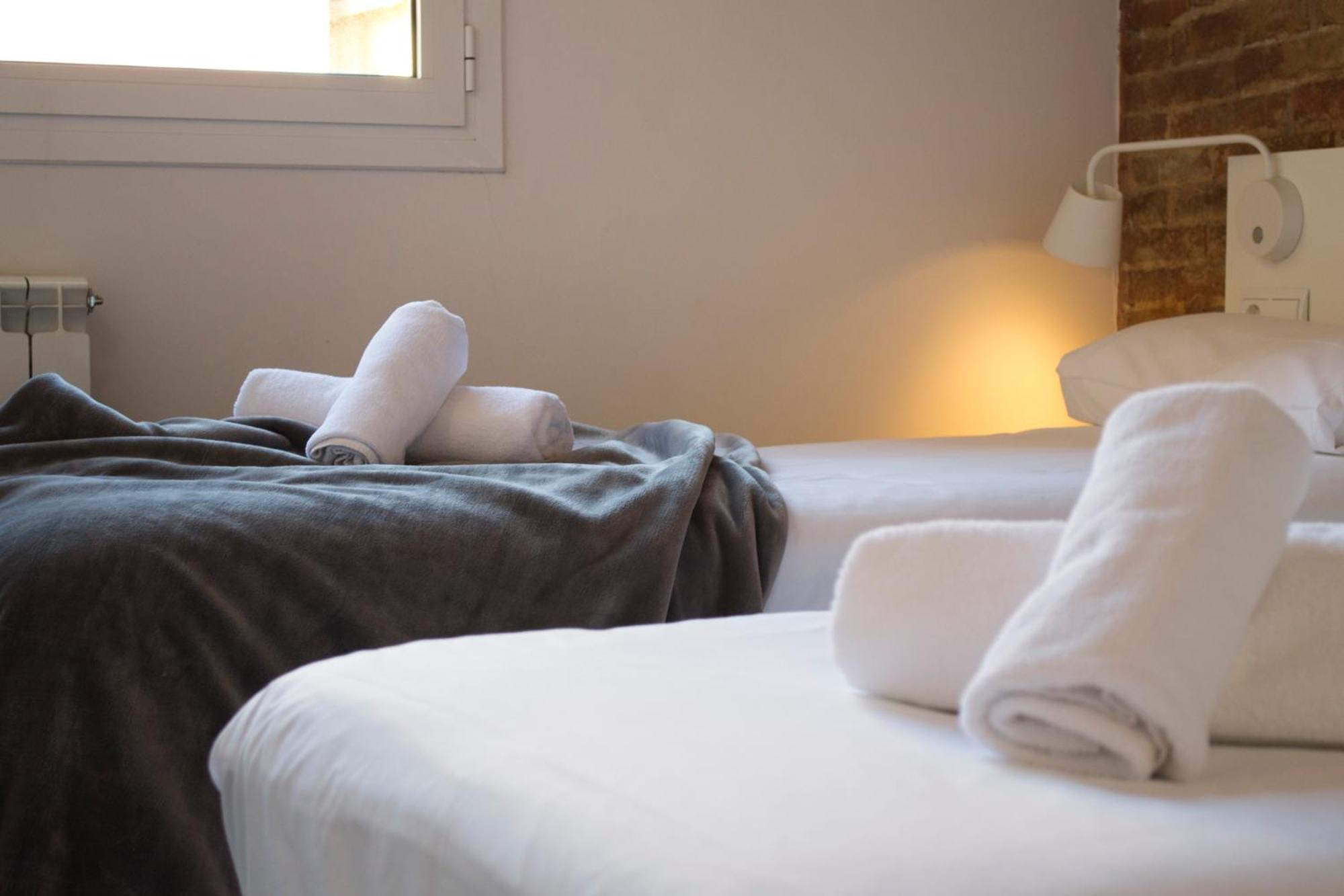 Happy People Plaza Espana Apartments Barcelona Ngoại thất bức ảnh