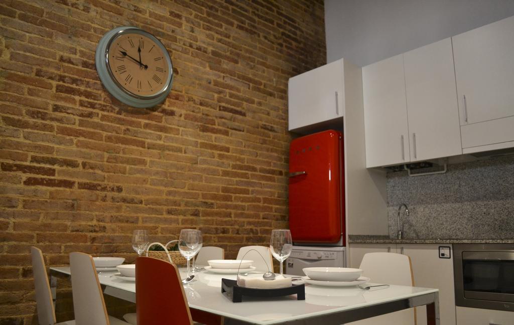 Happy People Plaza Espana Apartments Barcelona Phòng bức ảnh