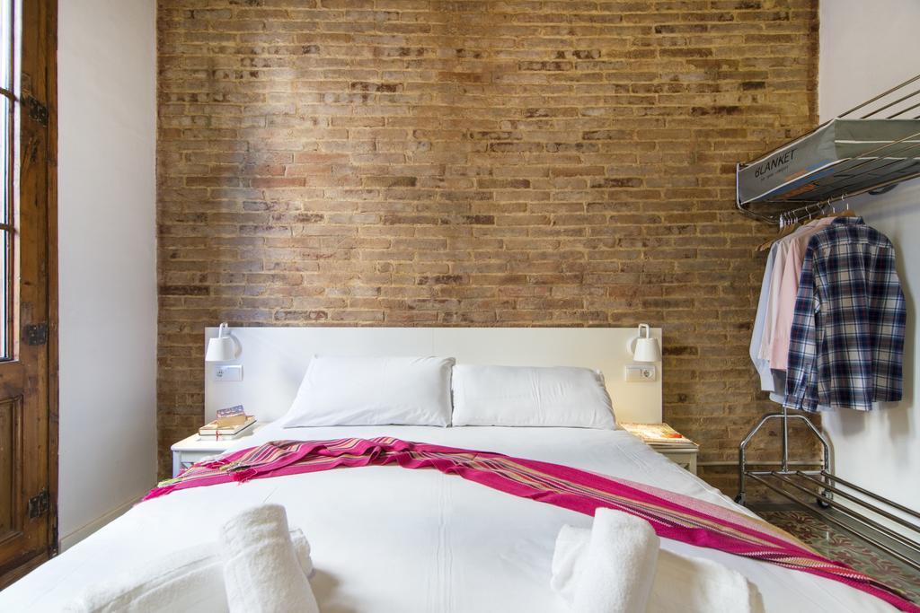 Happy People Plaza Espana Apartments Barcelona Ngoại thất bức ảnh