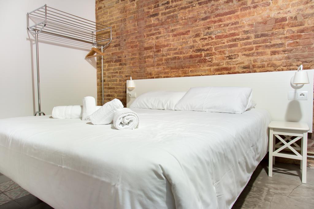 Happy People Plaza Espana Apartments Barcelona Ngoại thất bức ảnh